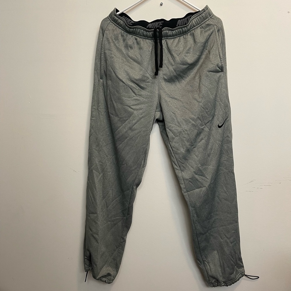 Nike Therma-Fit Sweatpants